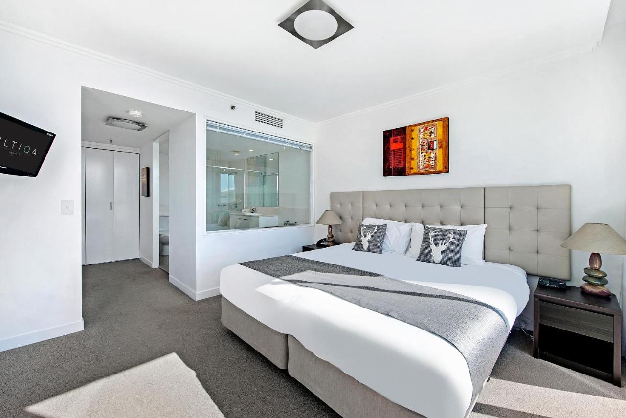 Ultiqa Freshwater Point Broadbeach Resort